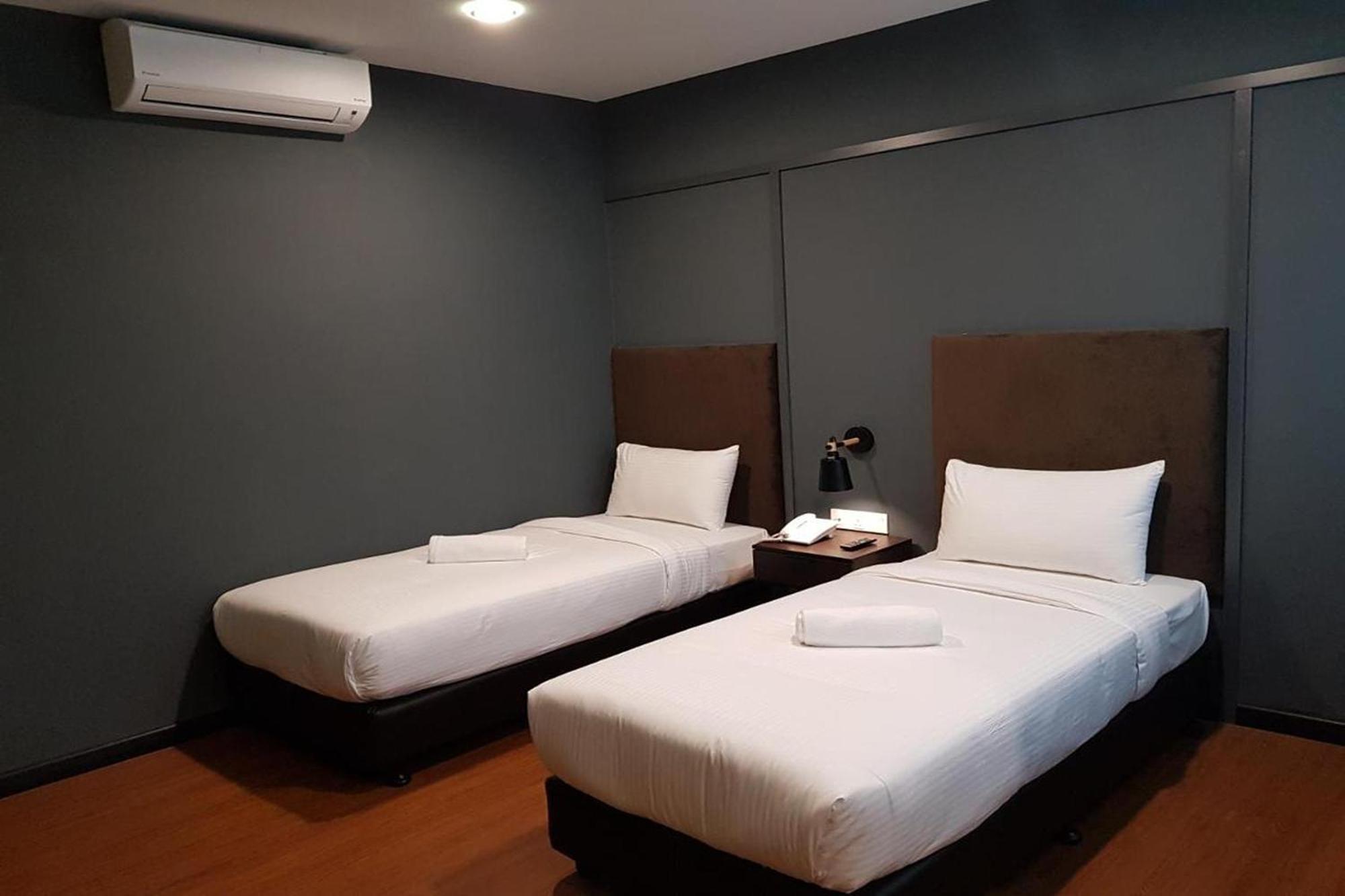 Jenjarom Boutique Hotel Banting  Ngoại thất bức ảnh