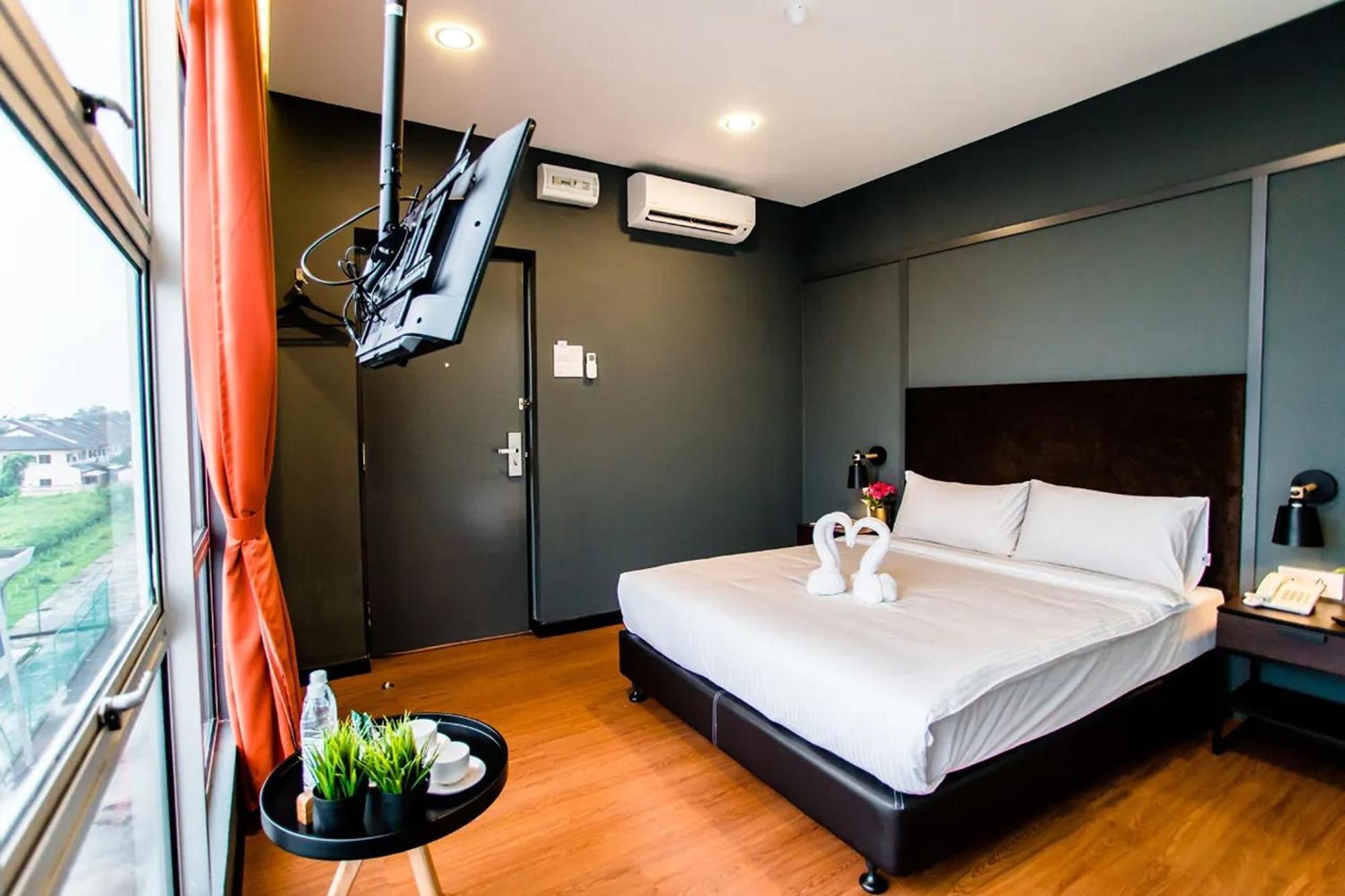 Jenjarom Boutique Hotel Banting  Ngoại thất bức ảnh